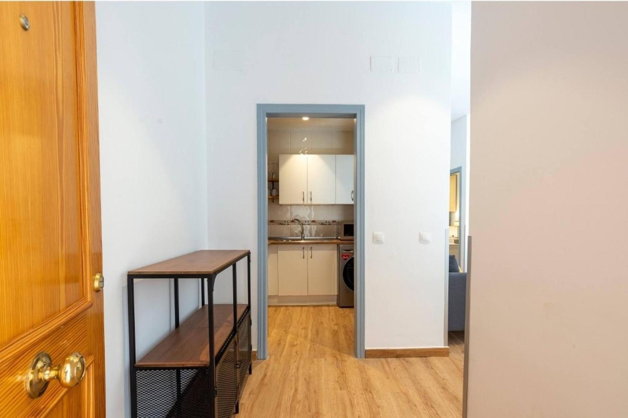Stylish 2 Bedroom With Patio *