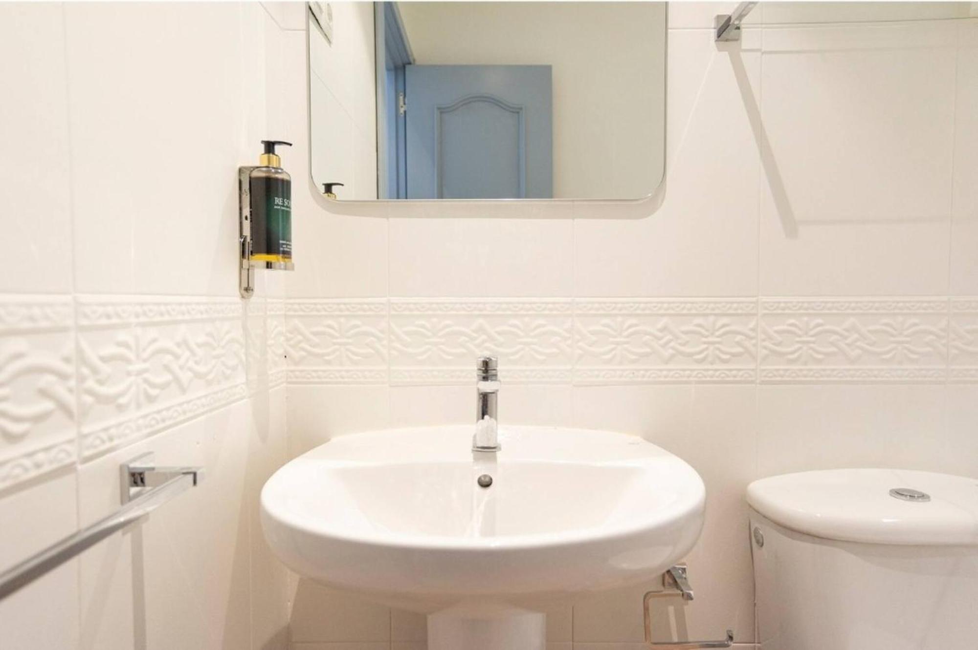 Stylish 2 Bedroom With Patio Apartment